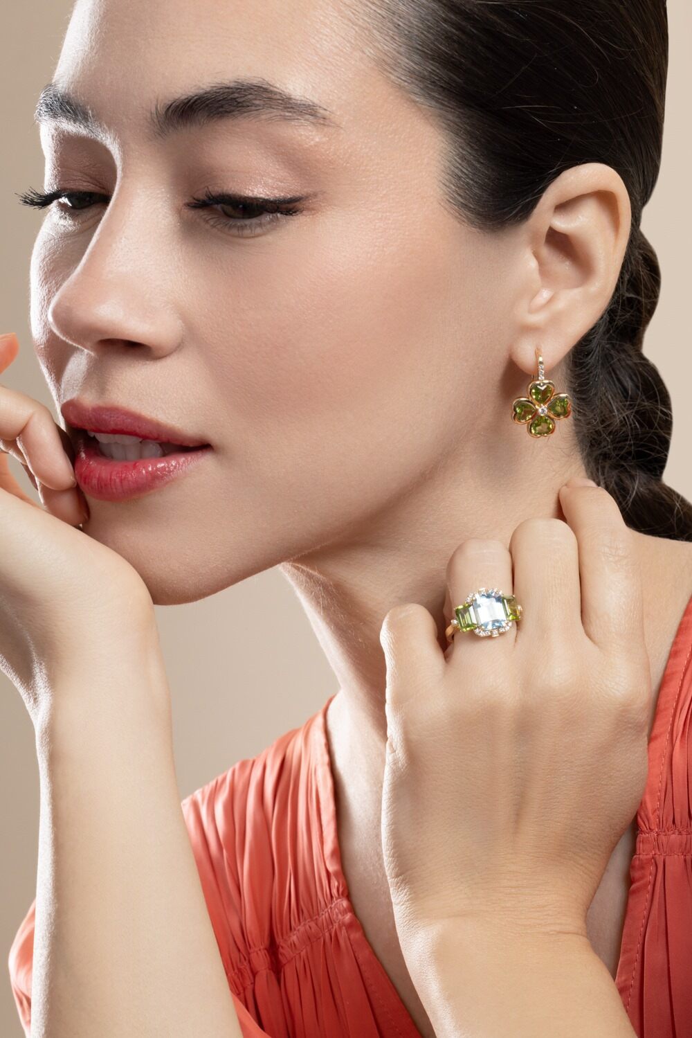 Diamond Peridot Clover G-One Earrings-YELLOW GOLD-JEWELRYFINE JEWELEARRING-GOSHWARA