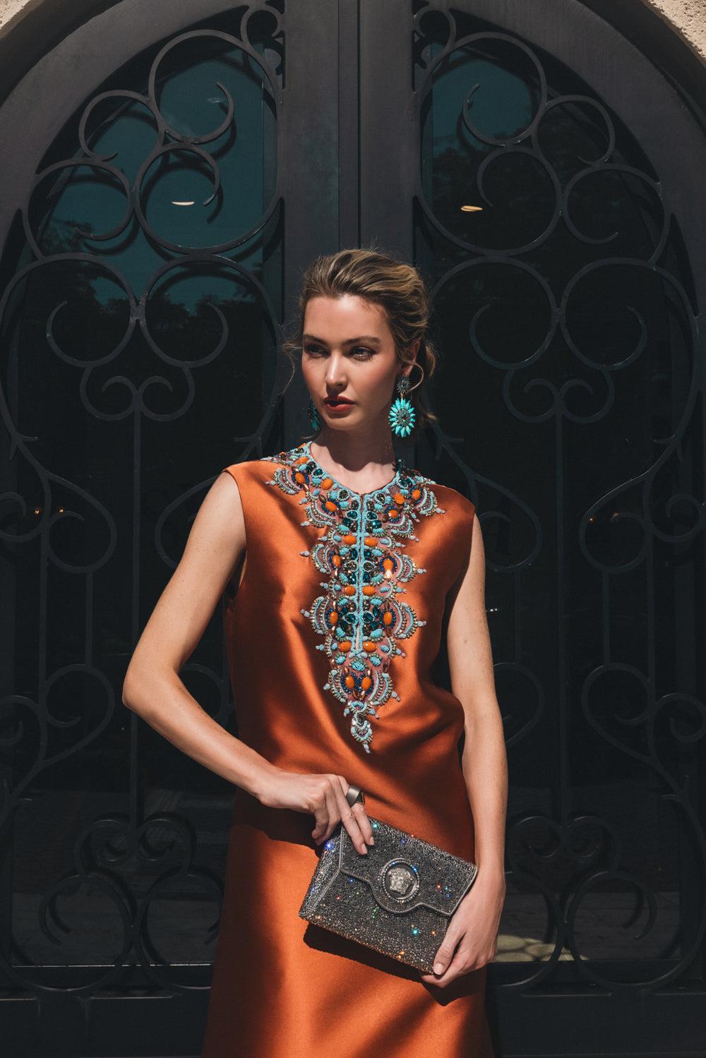 La Medusa Envelope Clutch - Pearl Gray Crystal | VERSACE – Marissa