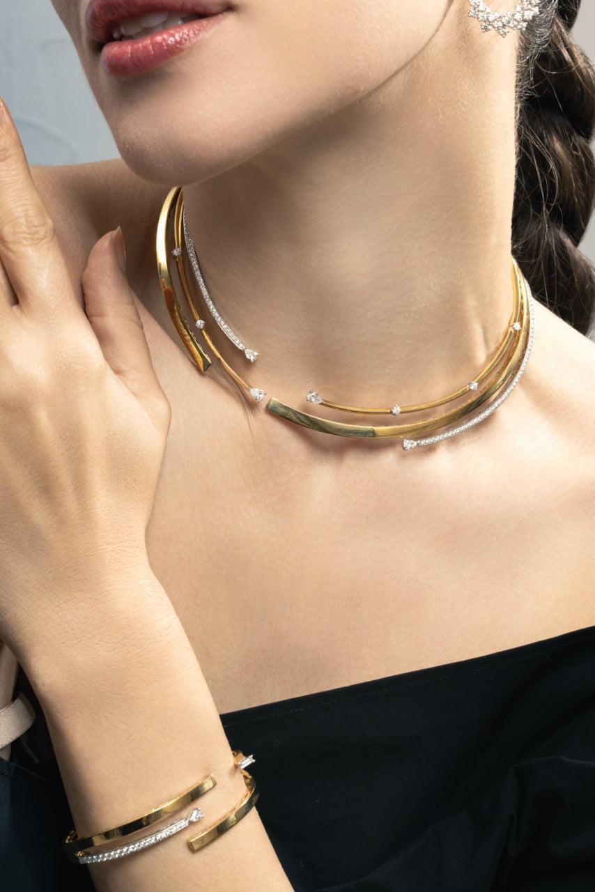 Diamond Round Pear Golden Strada Statement Collar Necklace-YELLOW GOLD-JEWELRYFINE JEWELNECKLACE O-YEPREM