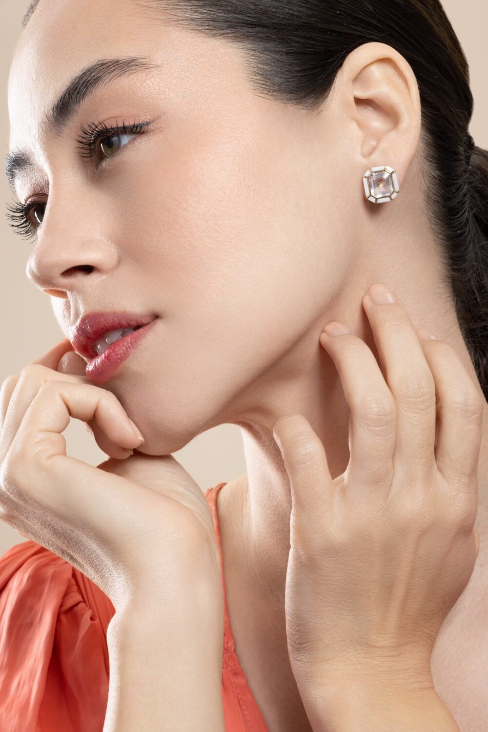 Rock Crystal White Agate Inlay Melange Stud Earrings-YELLOW GOLD-JEWELRYFINE JEWELEARRING-GOSHWARA