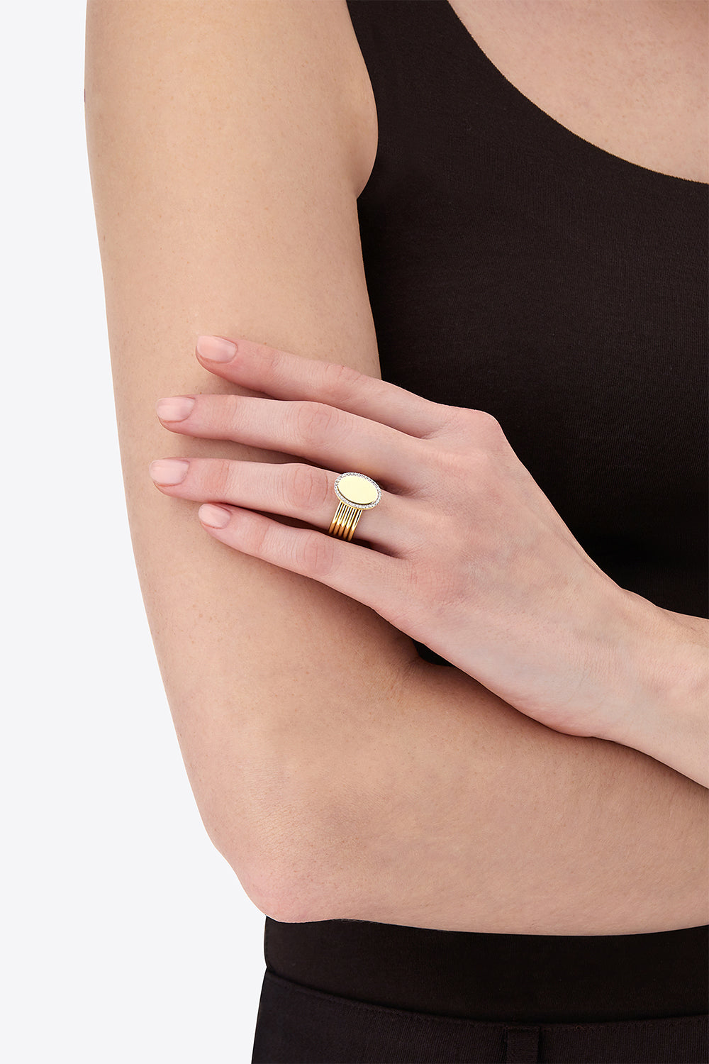 Diamond Five Band Sway Ring