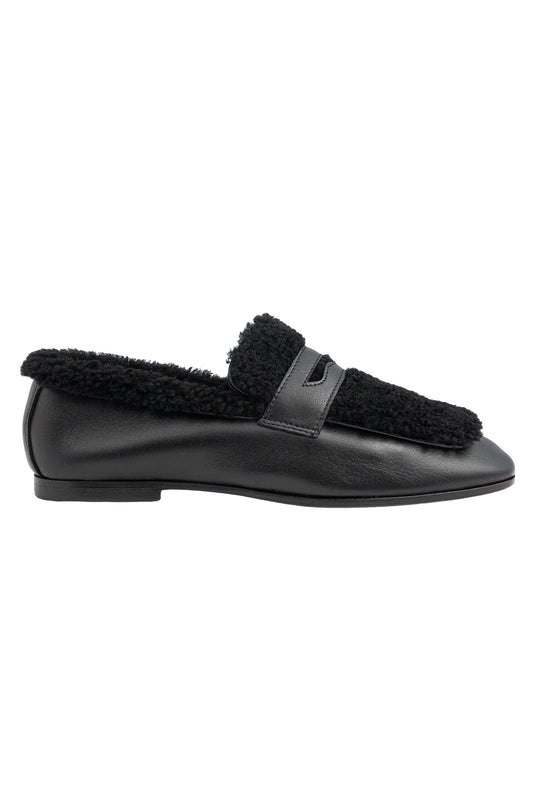Essenziale Shearling Loafer - Black