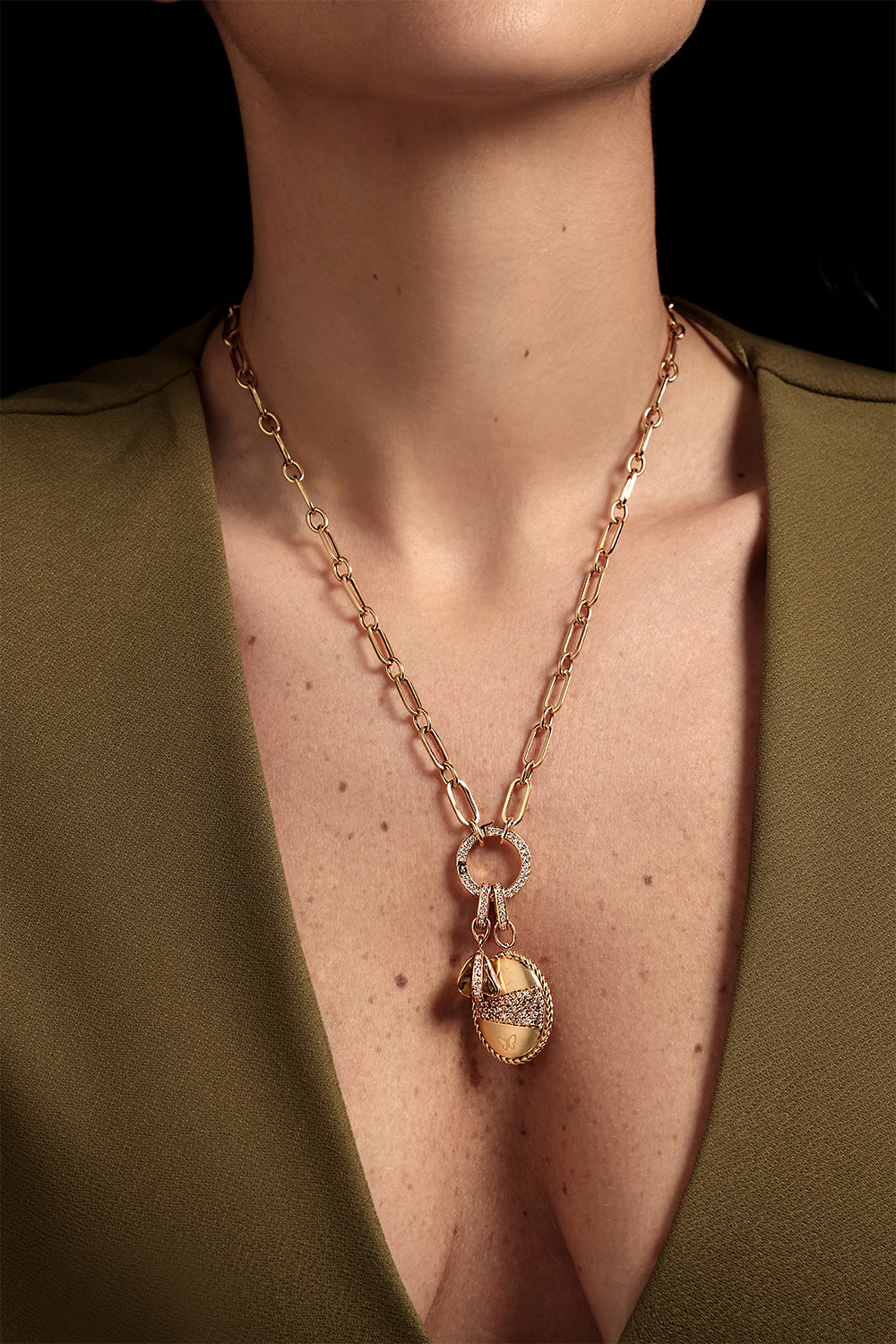 Diamond Liberté Rectangular Hooked Chain Necklace