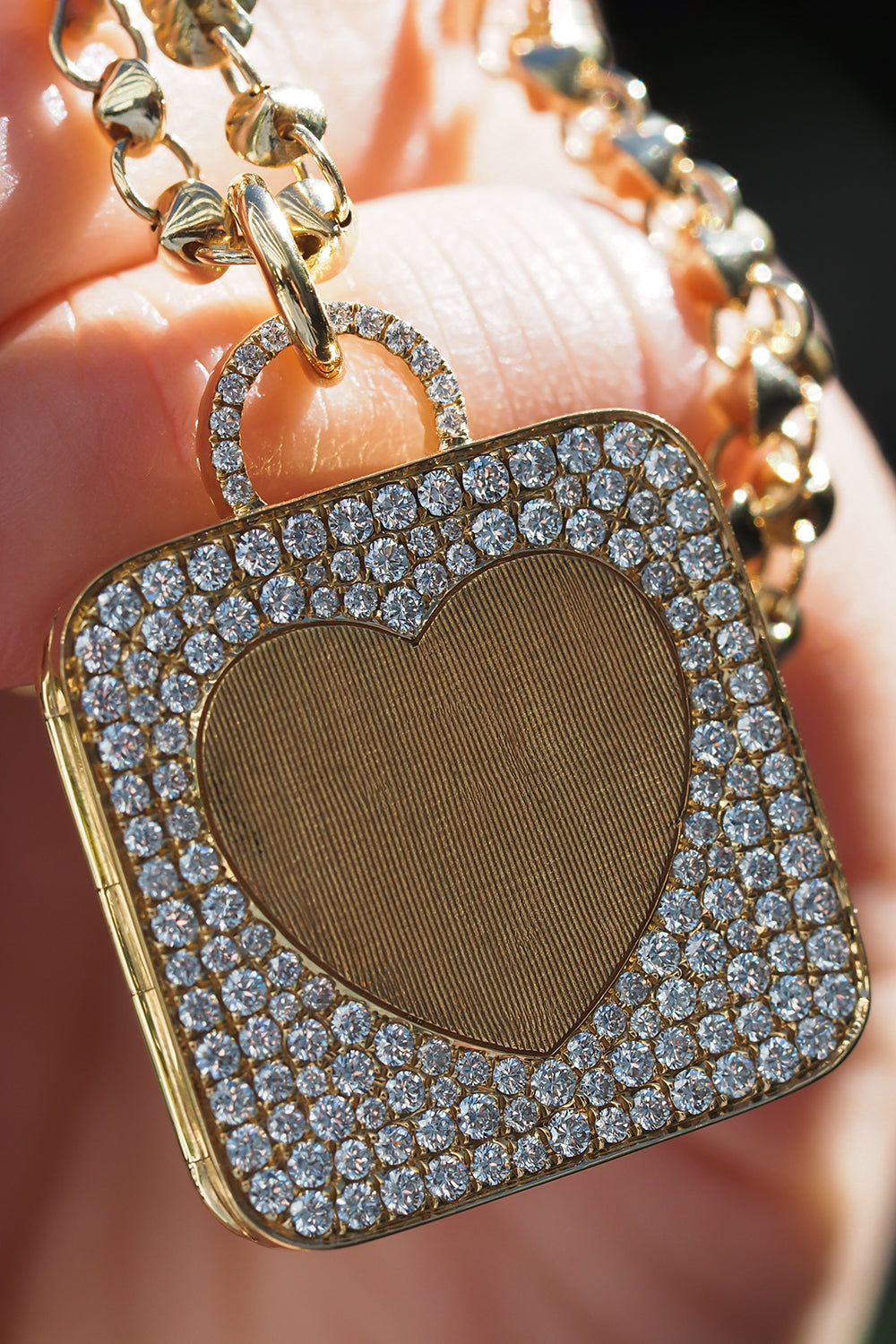 Diamond Deluxe Daydream Locket