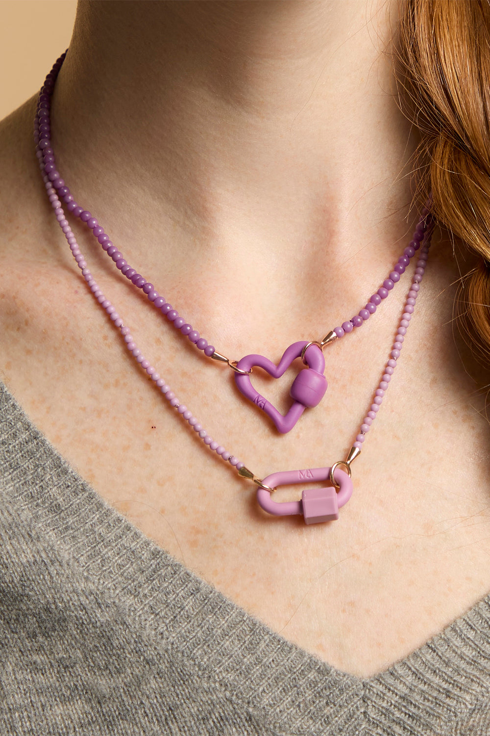 Phosphosiderite Tone on Stone Rubber Lock Necklace