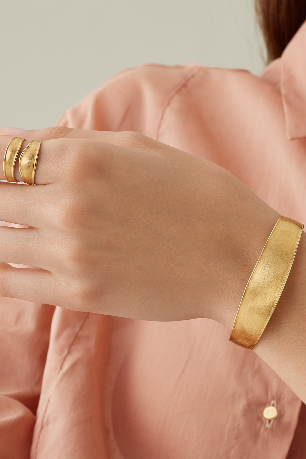Lunaria Medium Bangle Bracelet