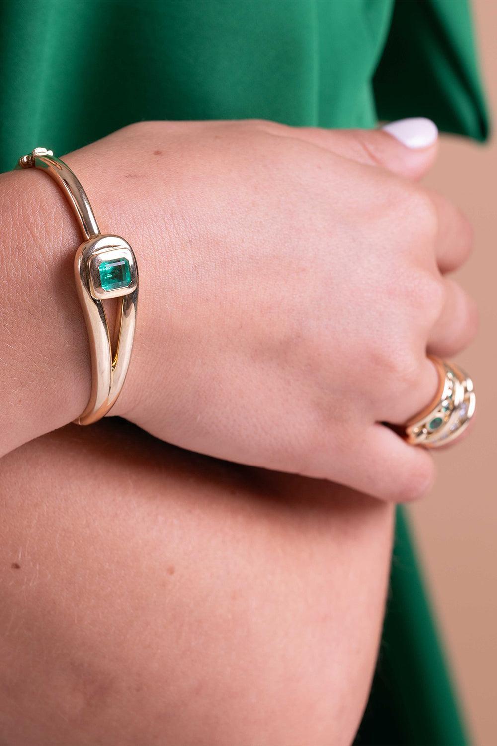 Slingshot Lasso Bangle Bracelet-YELLOW GOLD-MEDIUM-JEWELRYFINE JEWELBRACELET O-MASON & BOOKS