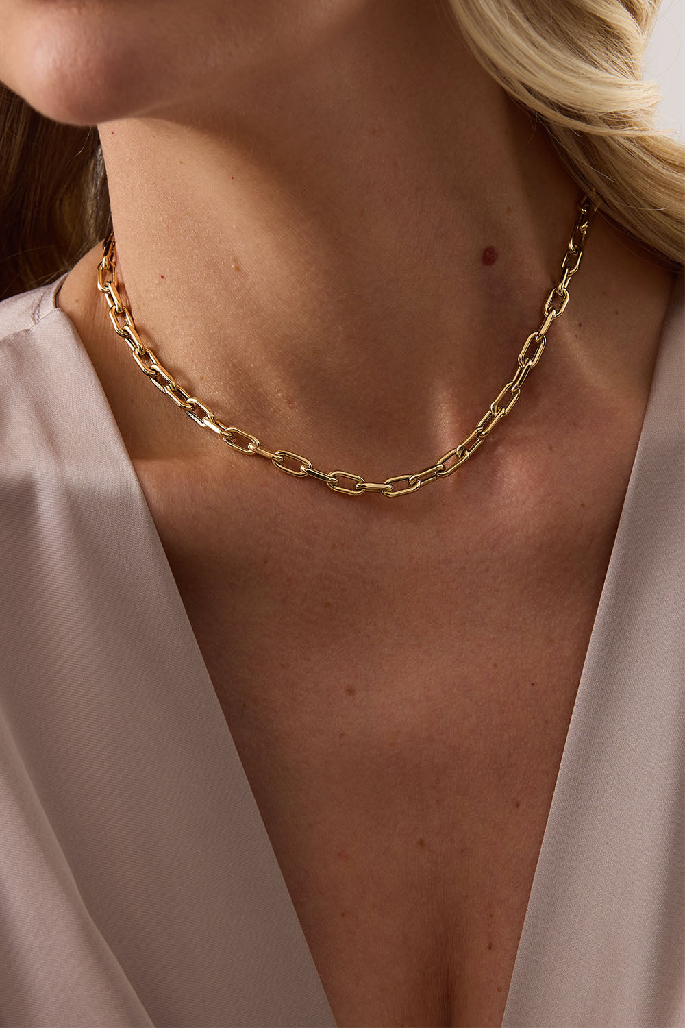 Medium Rectangle Chain Necklace