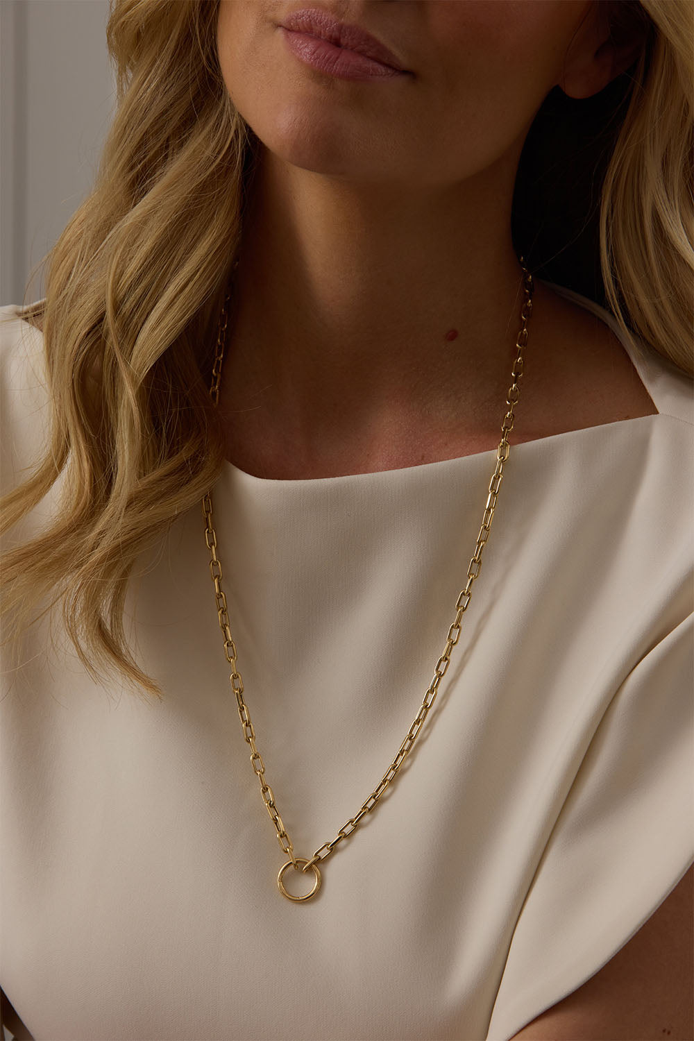 Small Rectangle Round Chain Necklace