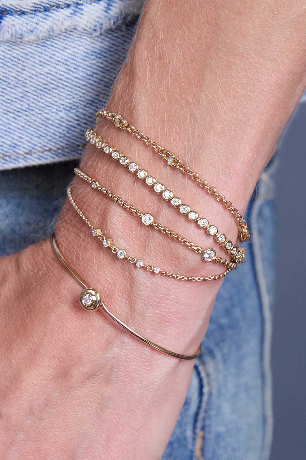 Diamond Graduating Floating Station Bracelet