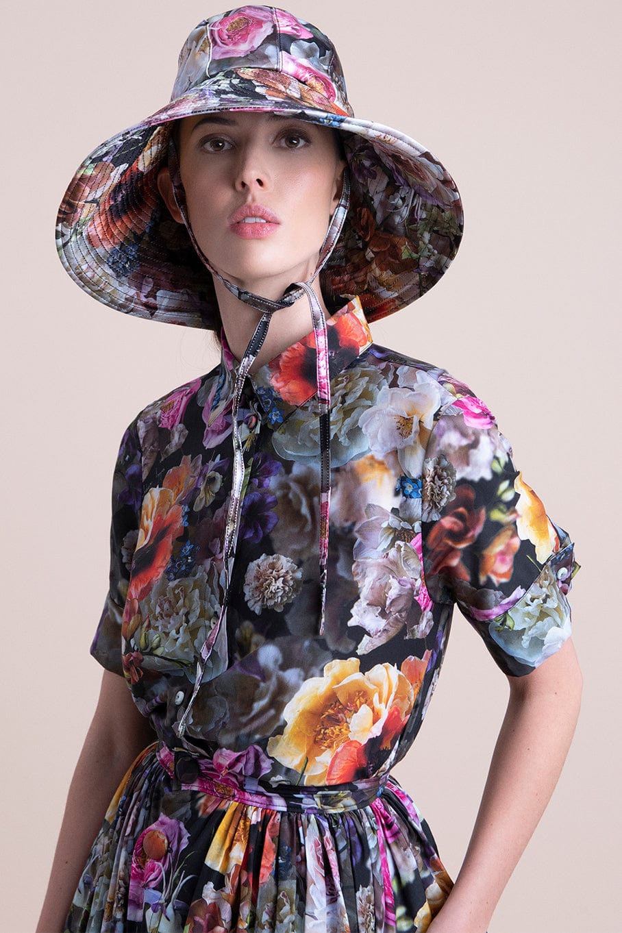 ADAM LIPPES-Short Sleeve Trapeze Top - Black Floral-