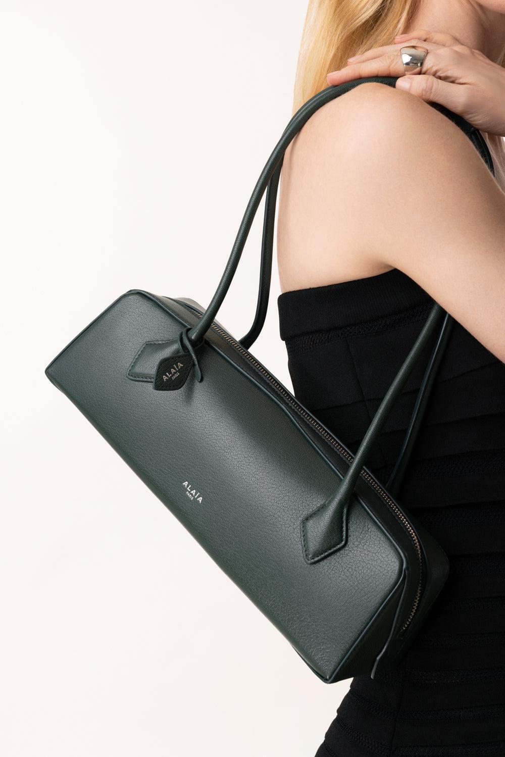 Medium Le Teckel Bag-VRTBOUTL-O/S-HANDBAGSHOULDER-ALAÏA