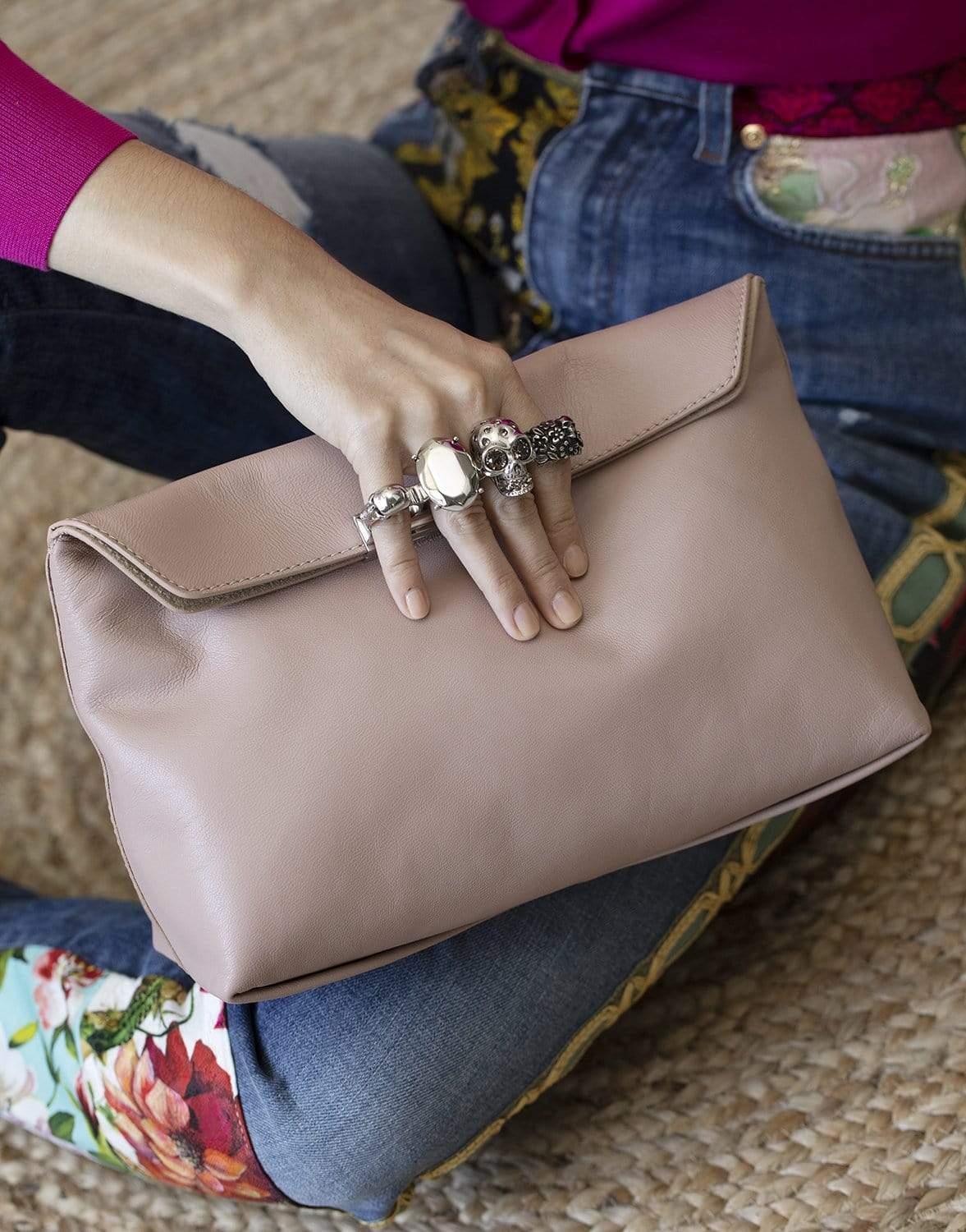 Four Ring Soft Pouch ALEXANDER MCQUEEN Marissa Collections
