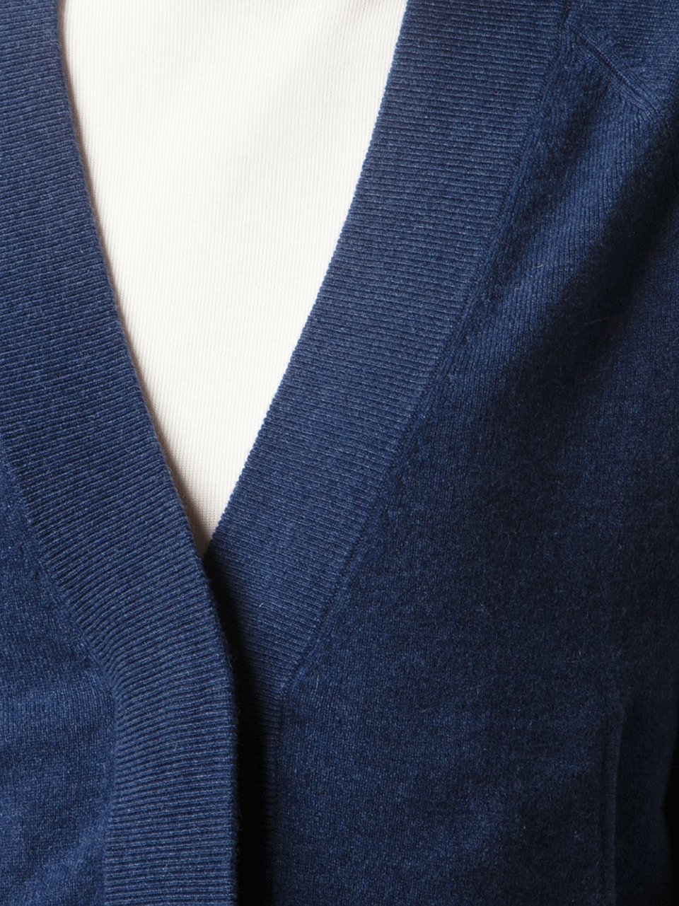 ALLUDE-V-Neck Cropped Cardigan-