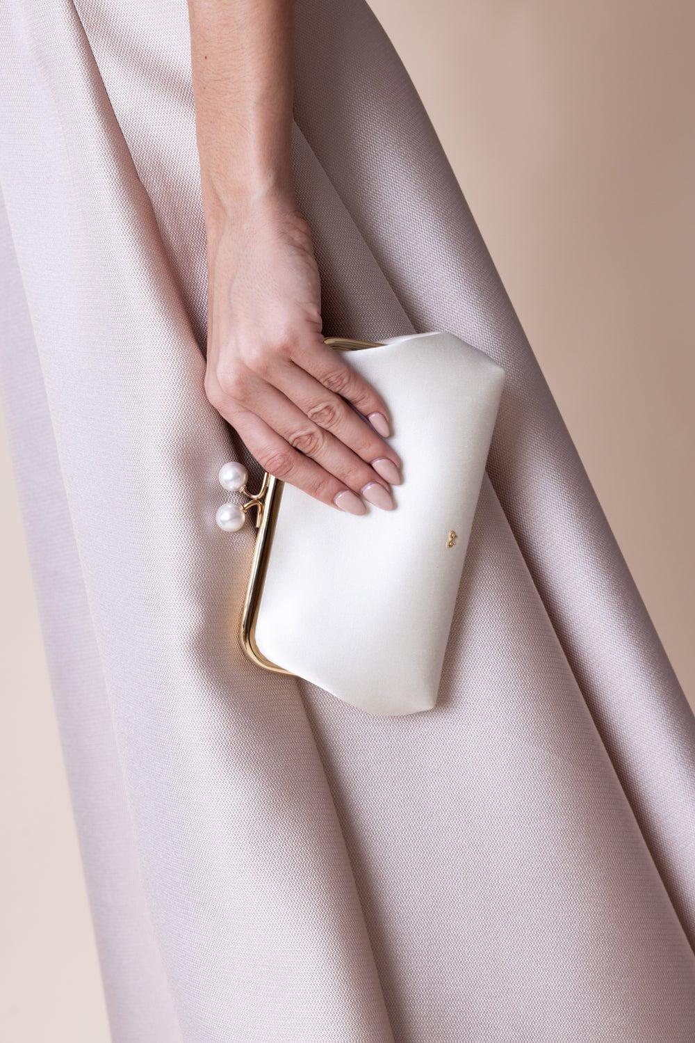 ANYA HINDMARCH-Maud Pearl Clutch - Chalk-IVORY