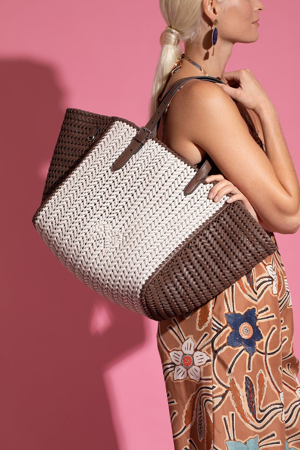 ANYA HINDMARCH-The Neeson Square Tote - Chalk Vole-CHALK VOLE