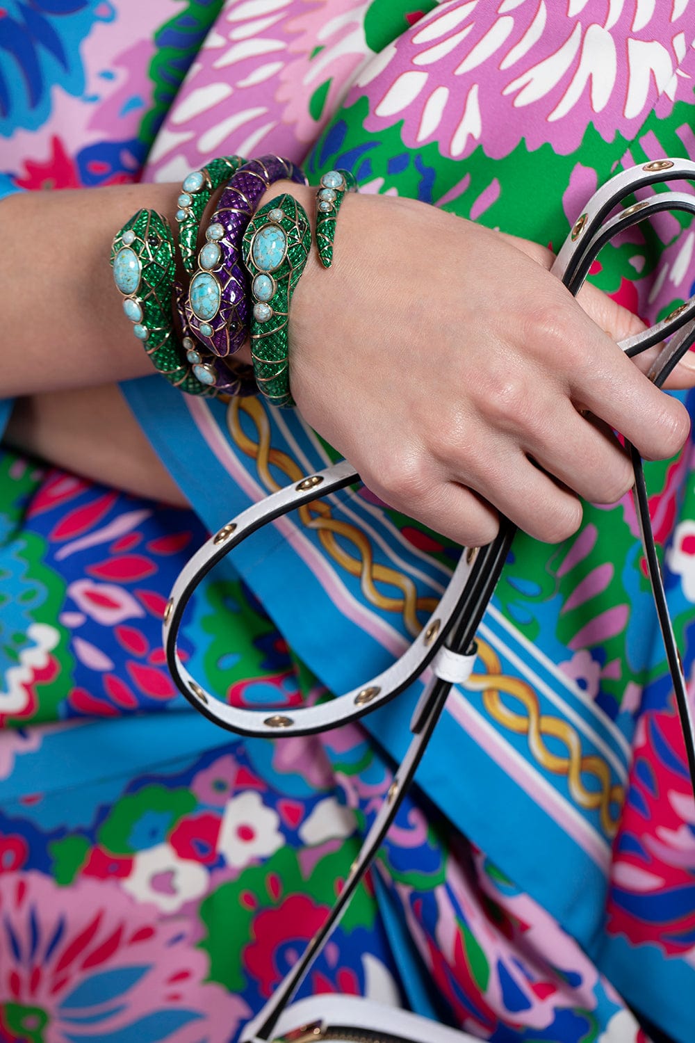 AQUAZZURA-Serpente Bangle Bracelet - Emerald-EMLD/GLD