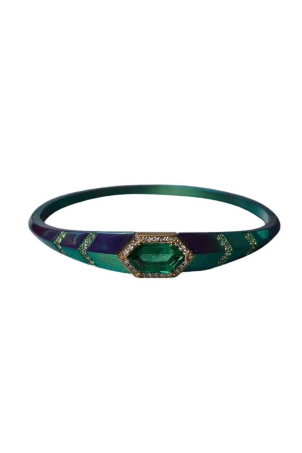 Emerald Elongated Hexagon Bracelet-TITANIUM-JEWELRYFINE JEWELBRACELET O-ARUNASHI