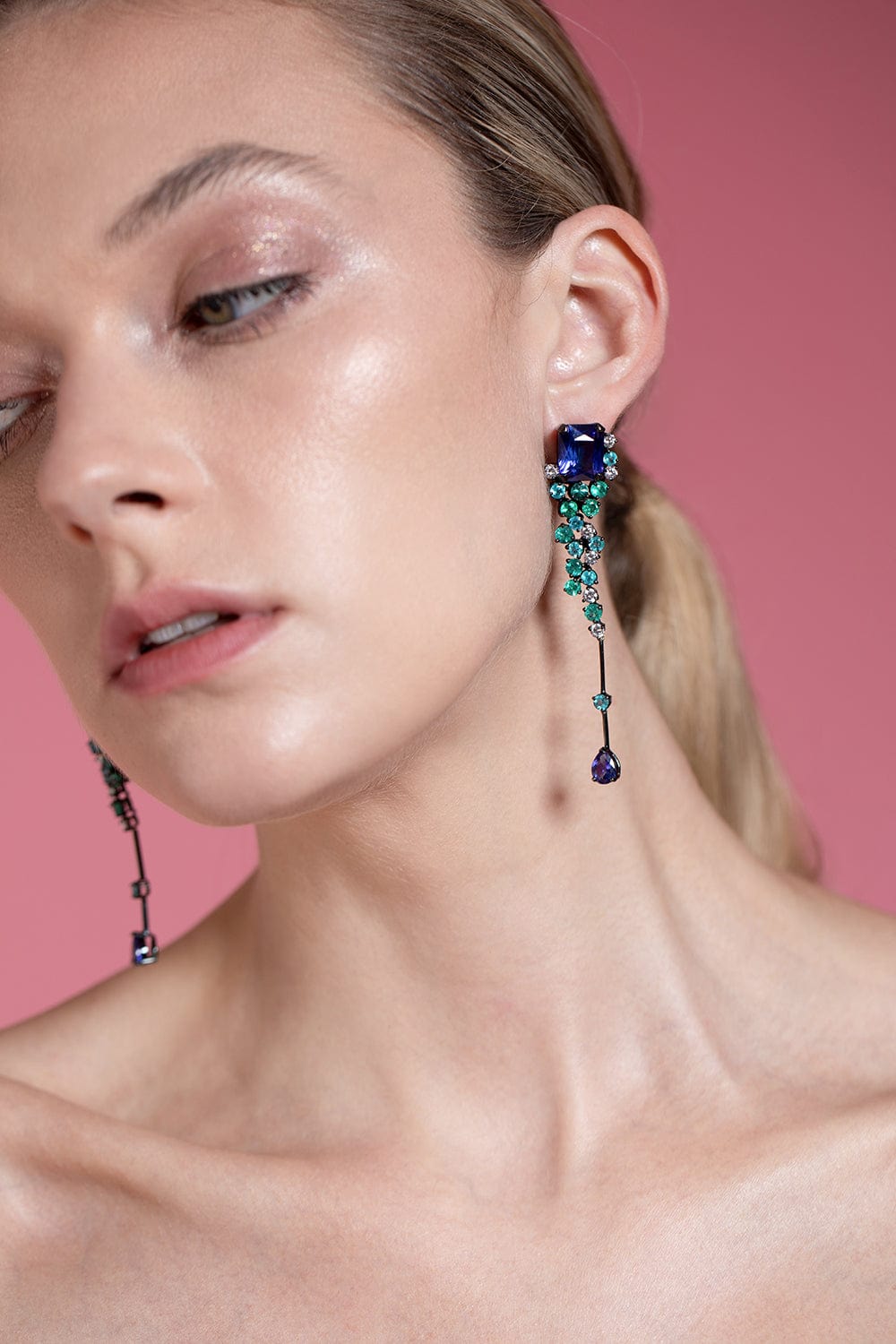 ARUNASHI-Tanzanite Long Earrings-BLACK GOLD