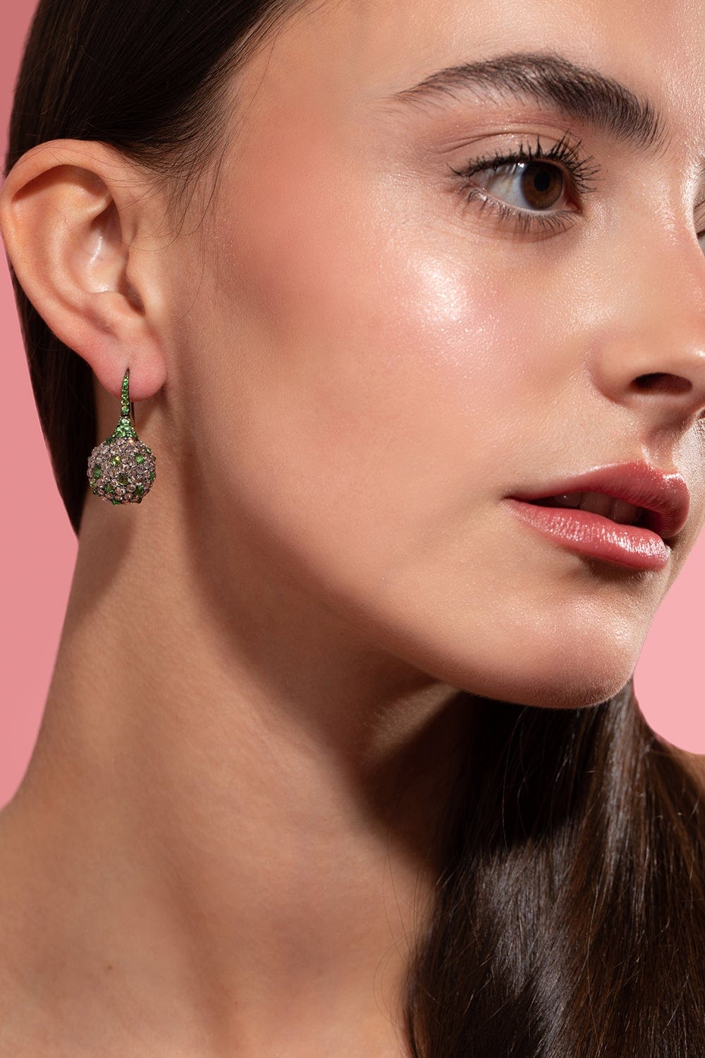 ARUNASHI-Tsavorite and Diamond 'Super Mario Bomb' Earrings-BLACK GOLD