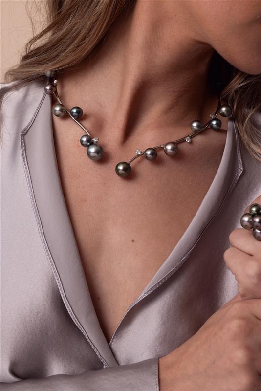 ASSAEL-Floating Open Bubble Necklace-PLATINUM
