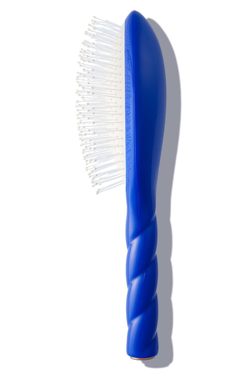 The Miracle Detangling Scalp Brush-BEAUTYTOOLS-AUGUSTINUS BADER