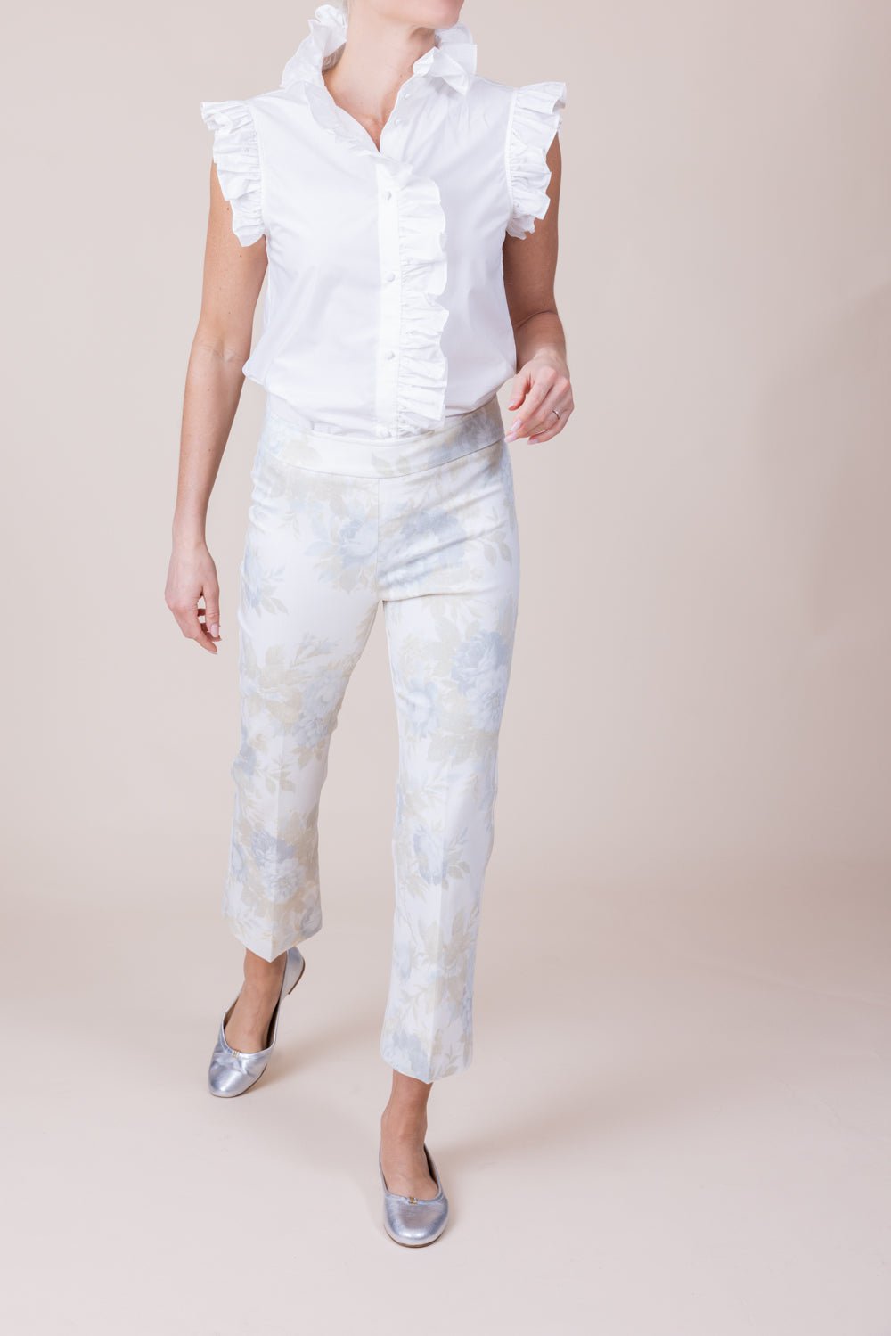 Leo Crop Flare Pant Beige Flower Marissa Collections