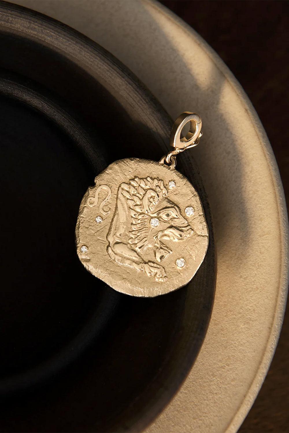 Diamond Of The Stars Leo Large Coin Charm-YELLOW GOLD-JEWELRYFINE JEWELPENDANT-AZLEE