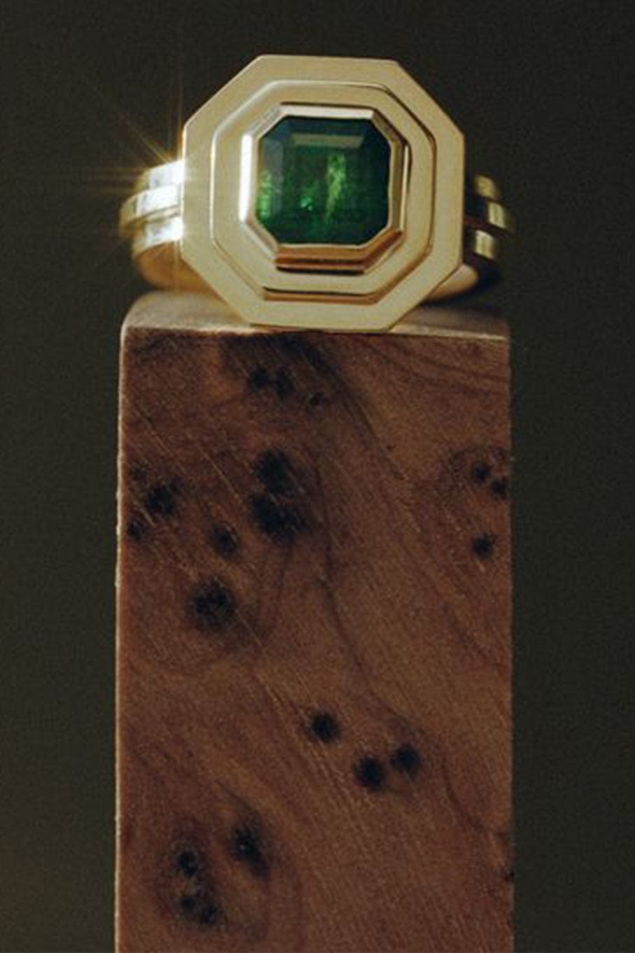 AZLEE-Staircase 2-Tier Square Emerald Ring-YELLOW GOLD