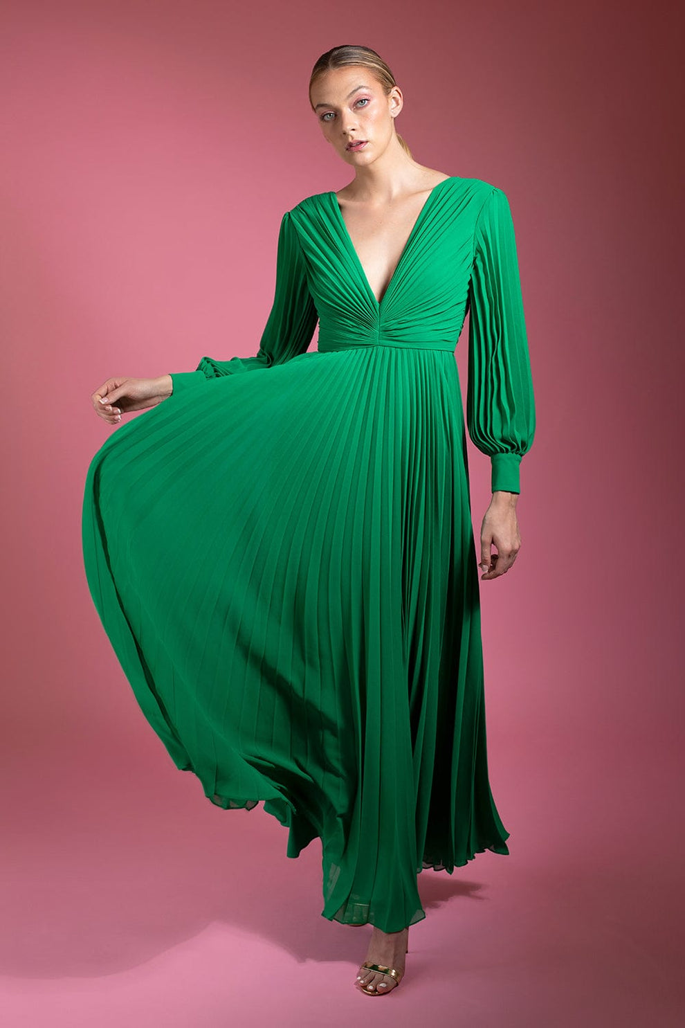 badgley mischka georgette pleated v-neck midi-dress Cap Sleeve Pleated Fit-and-Flare Midi Dress by Badgley Mischka