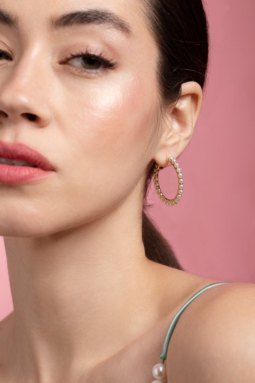 BAGGINS-Large Akoya Pearl Hoops 3-3.5mm-YELLOW GOLD
