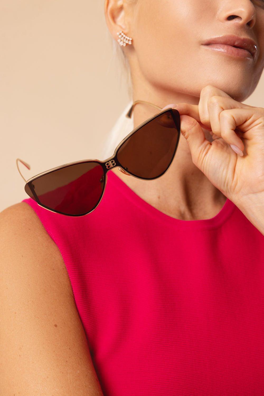 BALENCIAGA-Exaggerated Cat Eye Sunglasses-GOLD