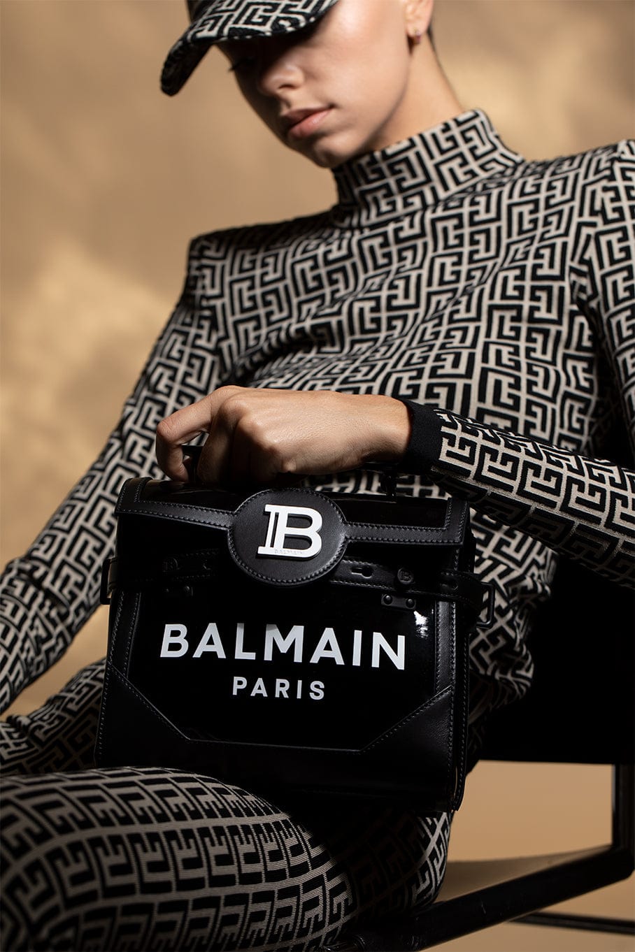 BALMAIN-Bbuzz Vinyl 23 Bag-NOIR/BLA