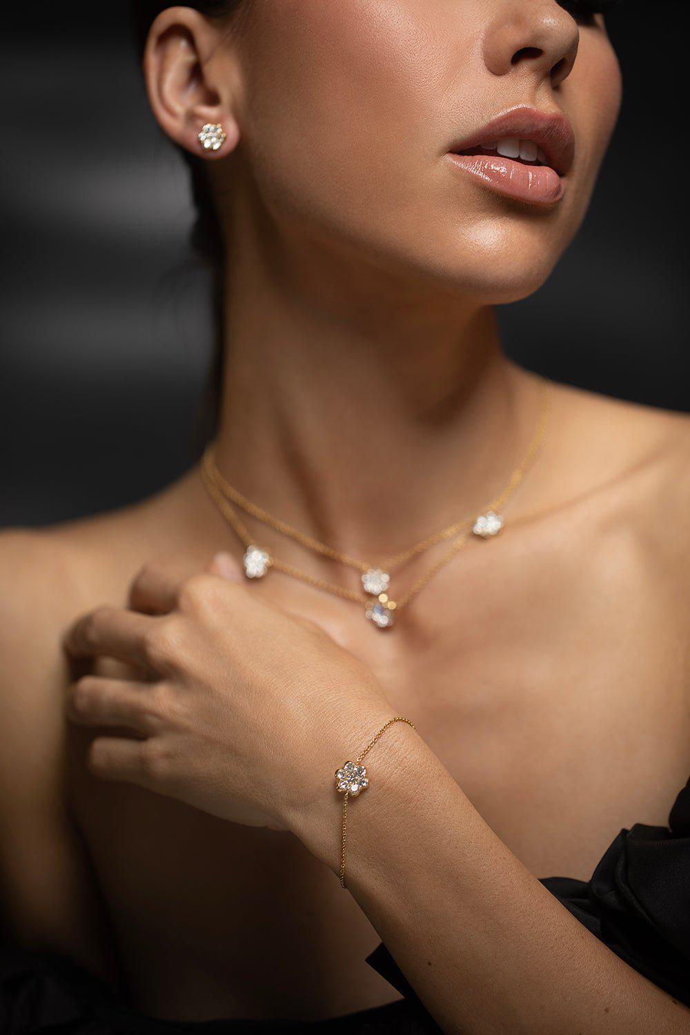 BAYCO-Medium Diamond Flower Chain Bracelet-YELLOW GOLD