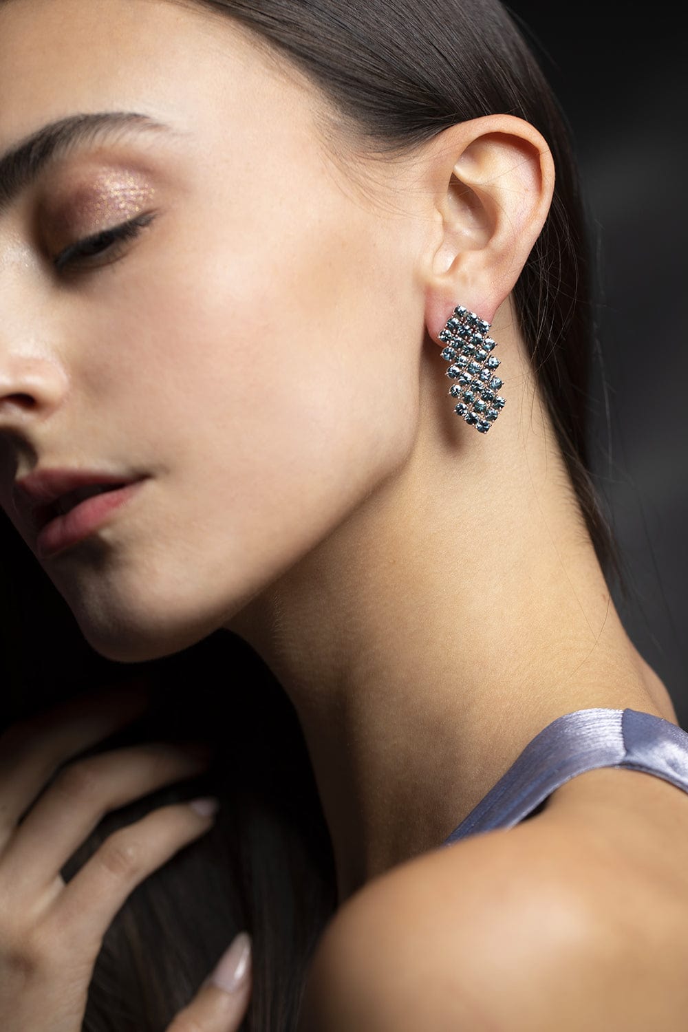 BAYCO-Green Sapphire Earrings-PLATINUM