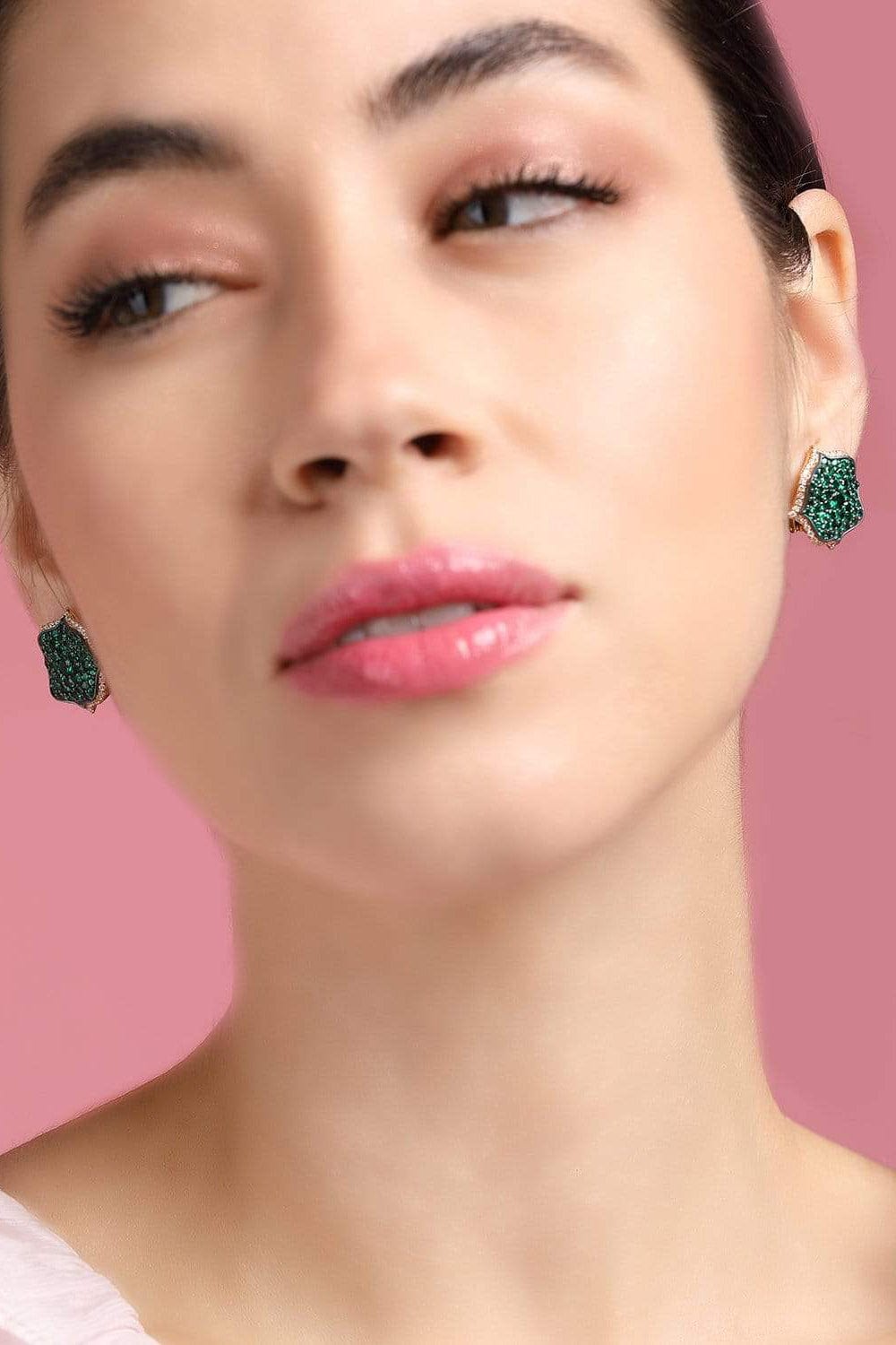 BAYCO-Emerald Mini Lotus Earrings-YELLOW GOLD