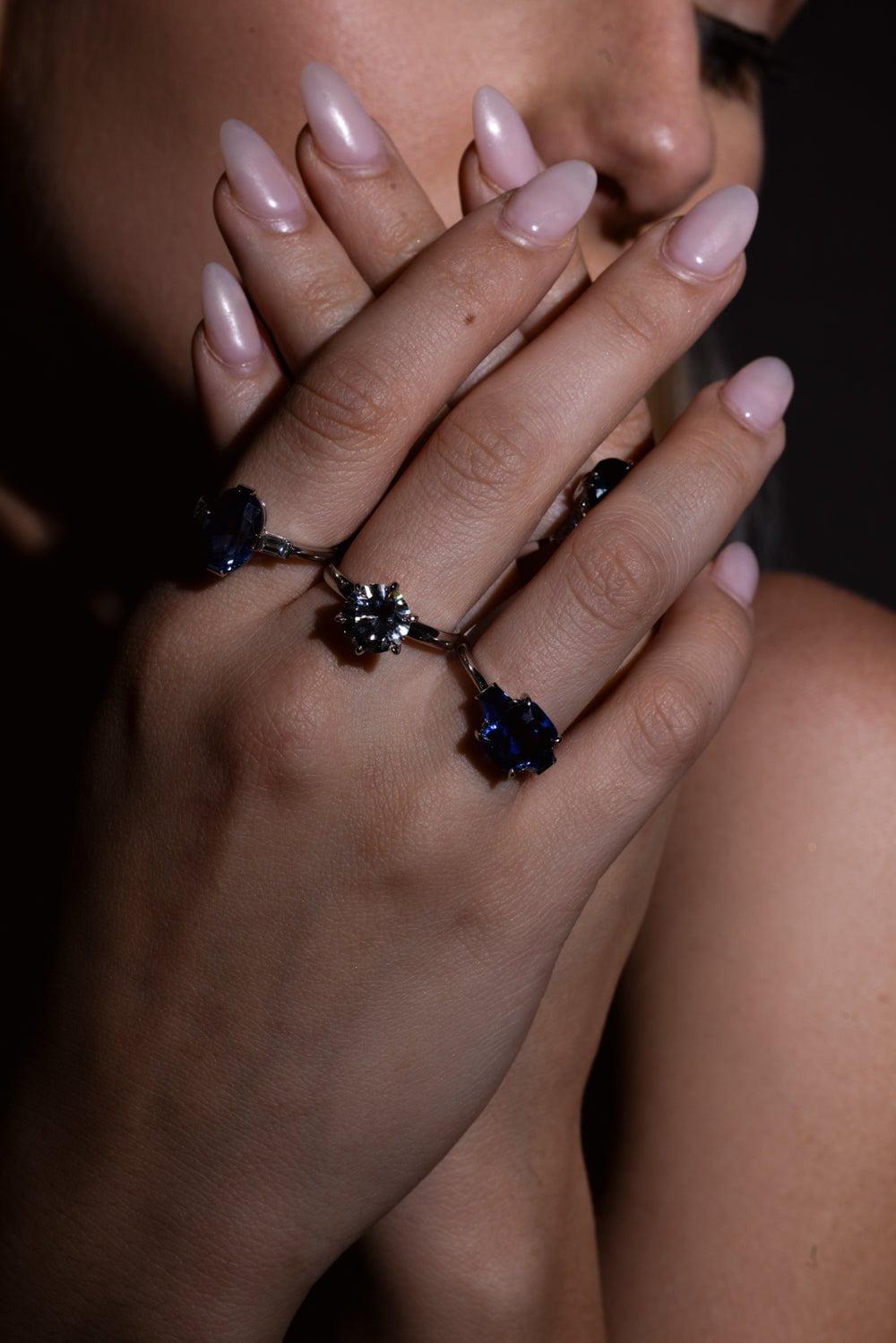 BAYCO-Sapphire Diamond Ring-PLATINUM