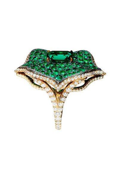 BAYCO-Lotus Emerald Ring-YELLOW GOLD