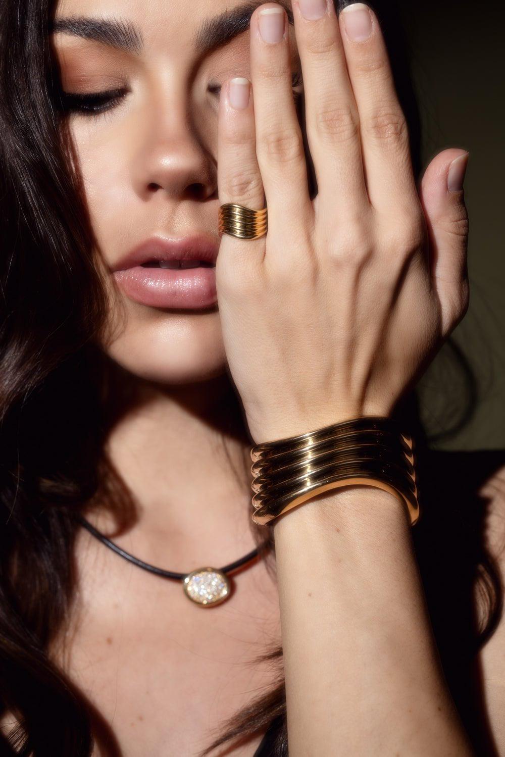 BECK JEWELS-Scuba Leather Choker Necklace-YELLOW GOLD