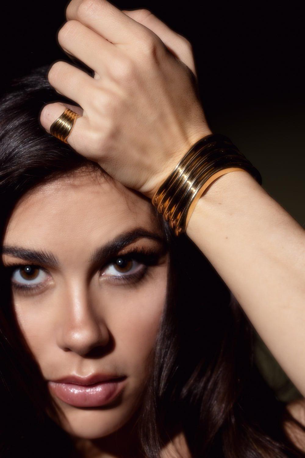 BECK JEWELS-La Ola Five Tiered Wave Ring-YELLOW GOLD