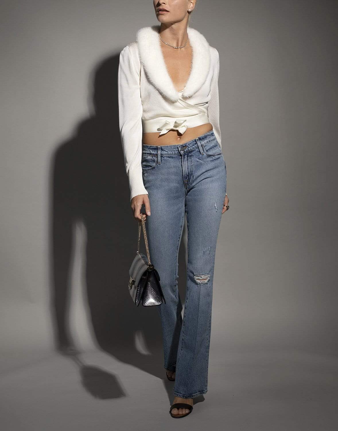 BLUMARINE-White Fur Collar Cropped Cardigan-