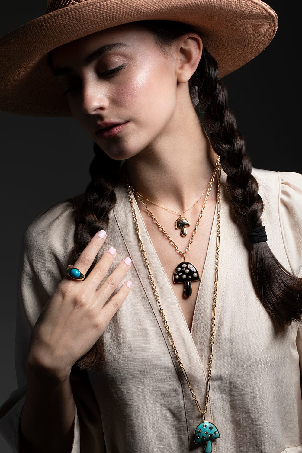 BRENT NEALE-Large Black Onyx Magic Mushroom Necklace-YELLOW GOLD