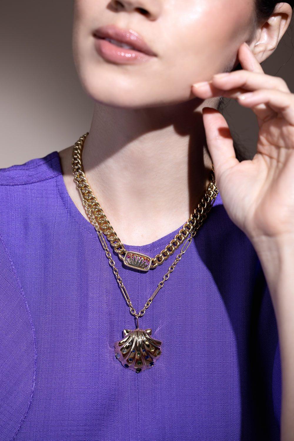 BRENT NEALE-Large Cabochon Gold Shell Pendant Necklace-YELLOW GOLD