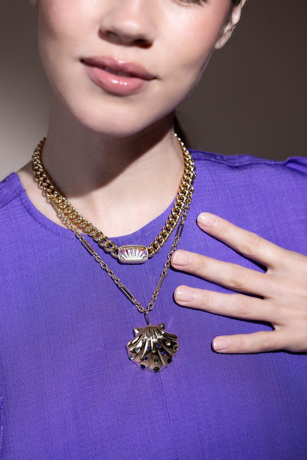 BRENT NEALE-Large Cabochon Gold Shell Pendant Necklace-YELLOW GOLD