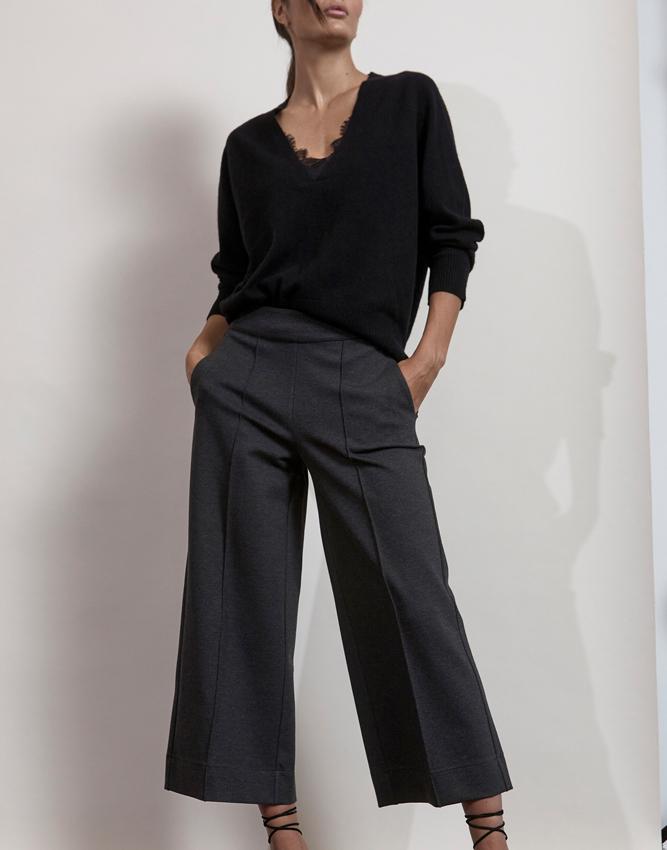 BROCHU WALKER-Black Lace Vee Looker Pullover-
