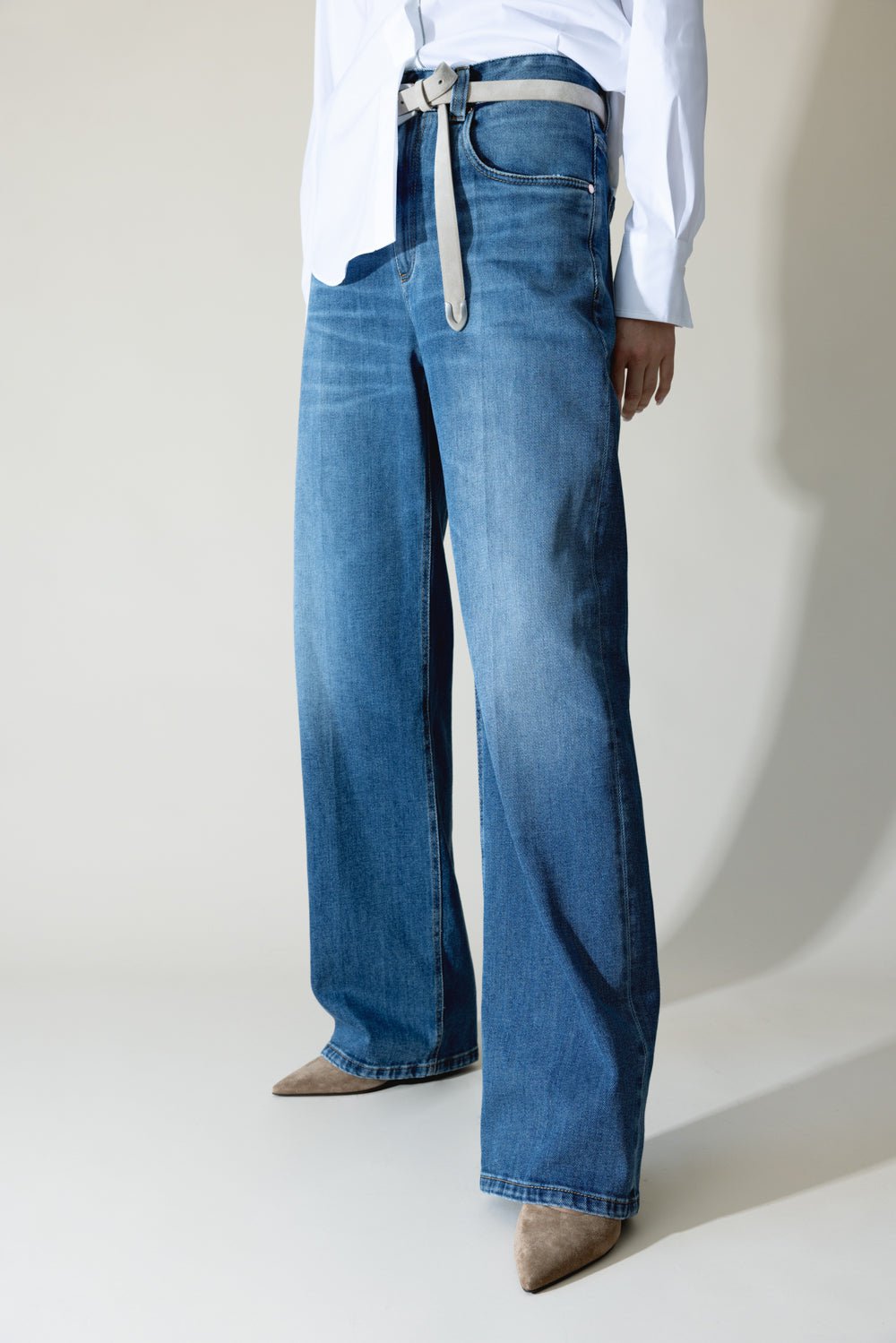 BRUNELLO CUCINELLI-Straight Leg Jean-