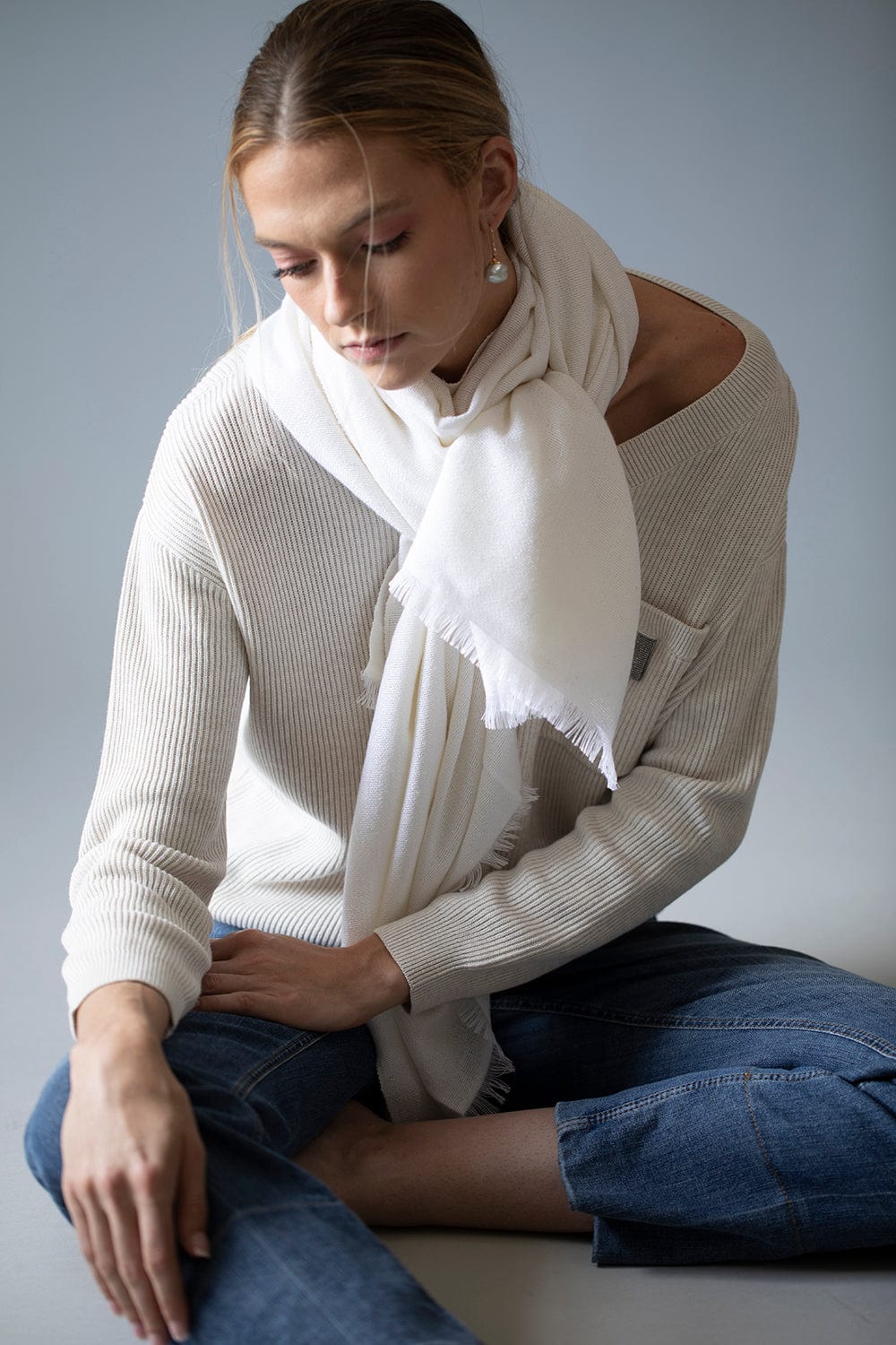 BRUNELLO CUCINELLI-Ribbed V Neck Sweater-