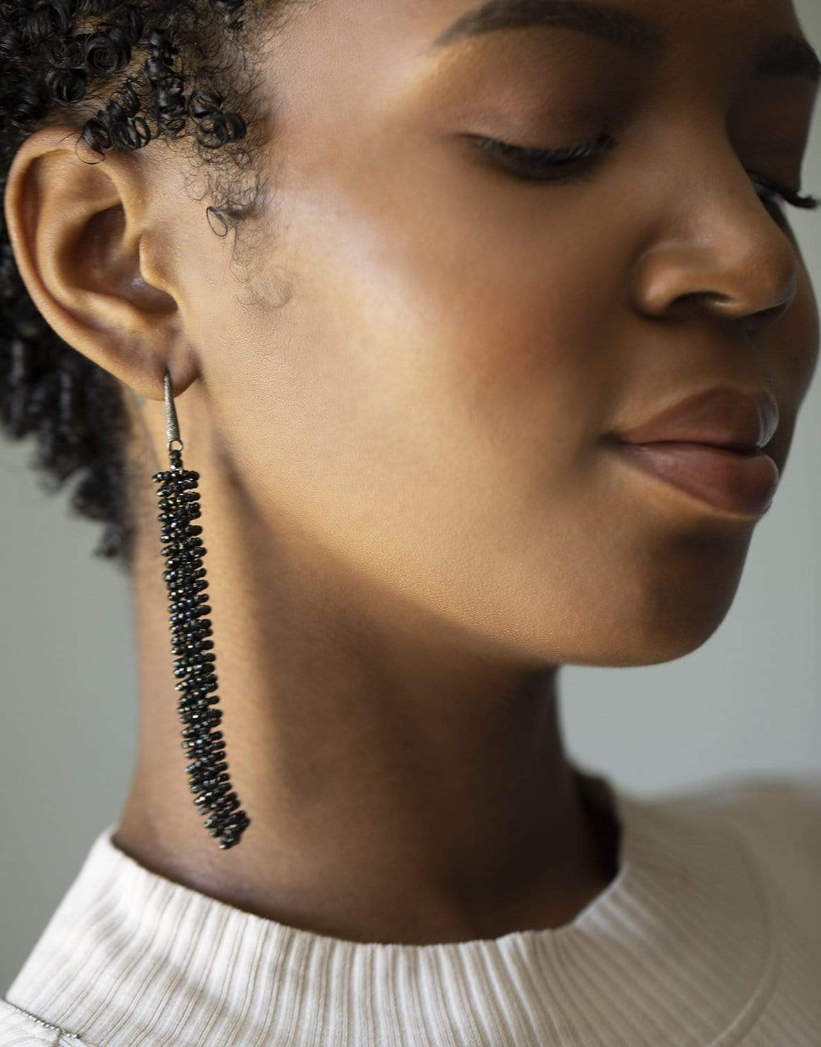 BRUNELLO CUCINELLI-Beaded Tublar Drop Earrings-NERO