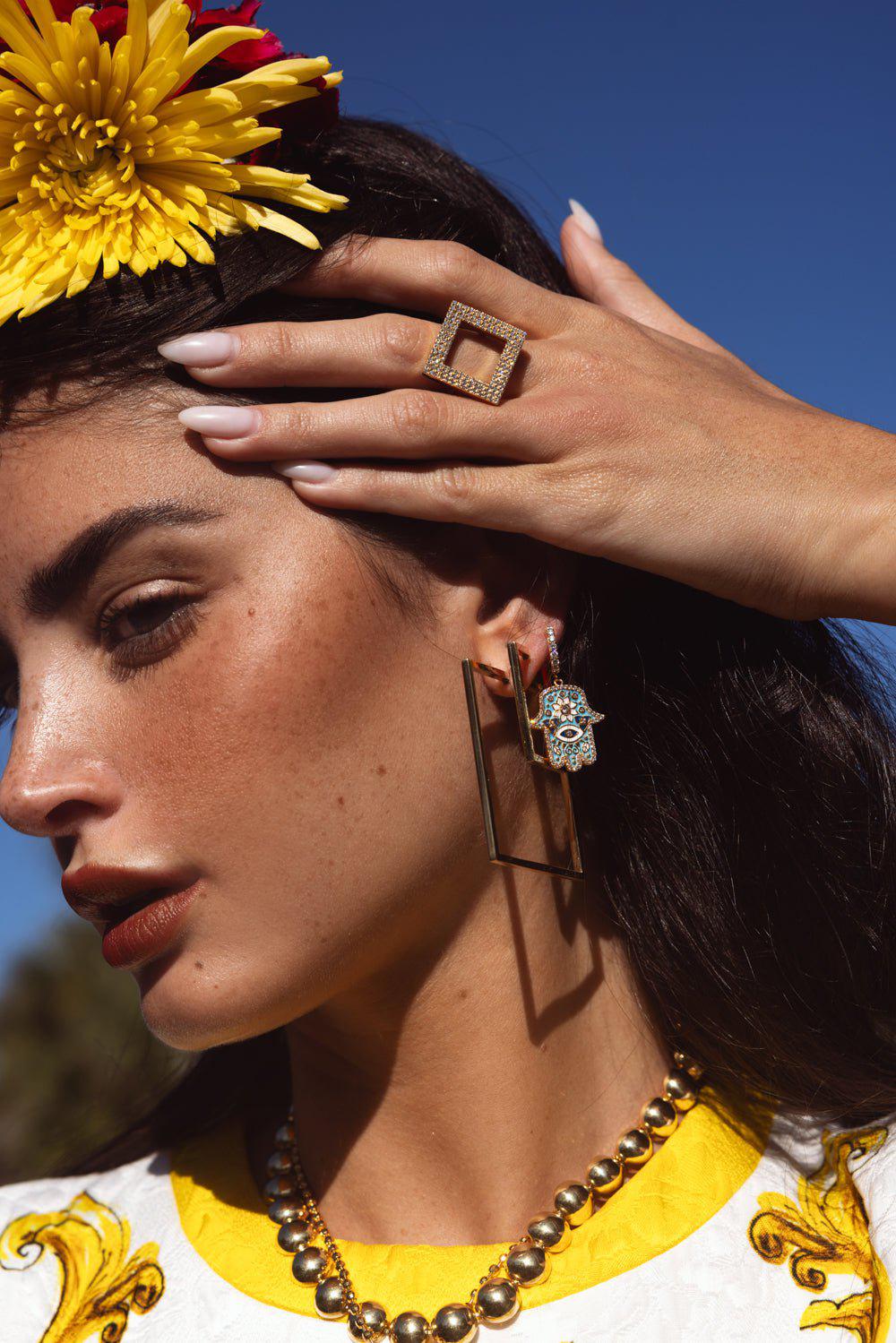 CADAR-Medium Foundation Square Hoops-YELLOW GOLD