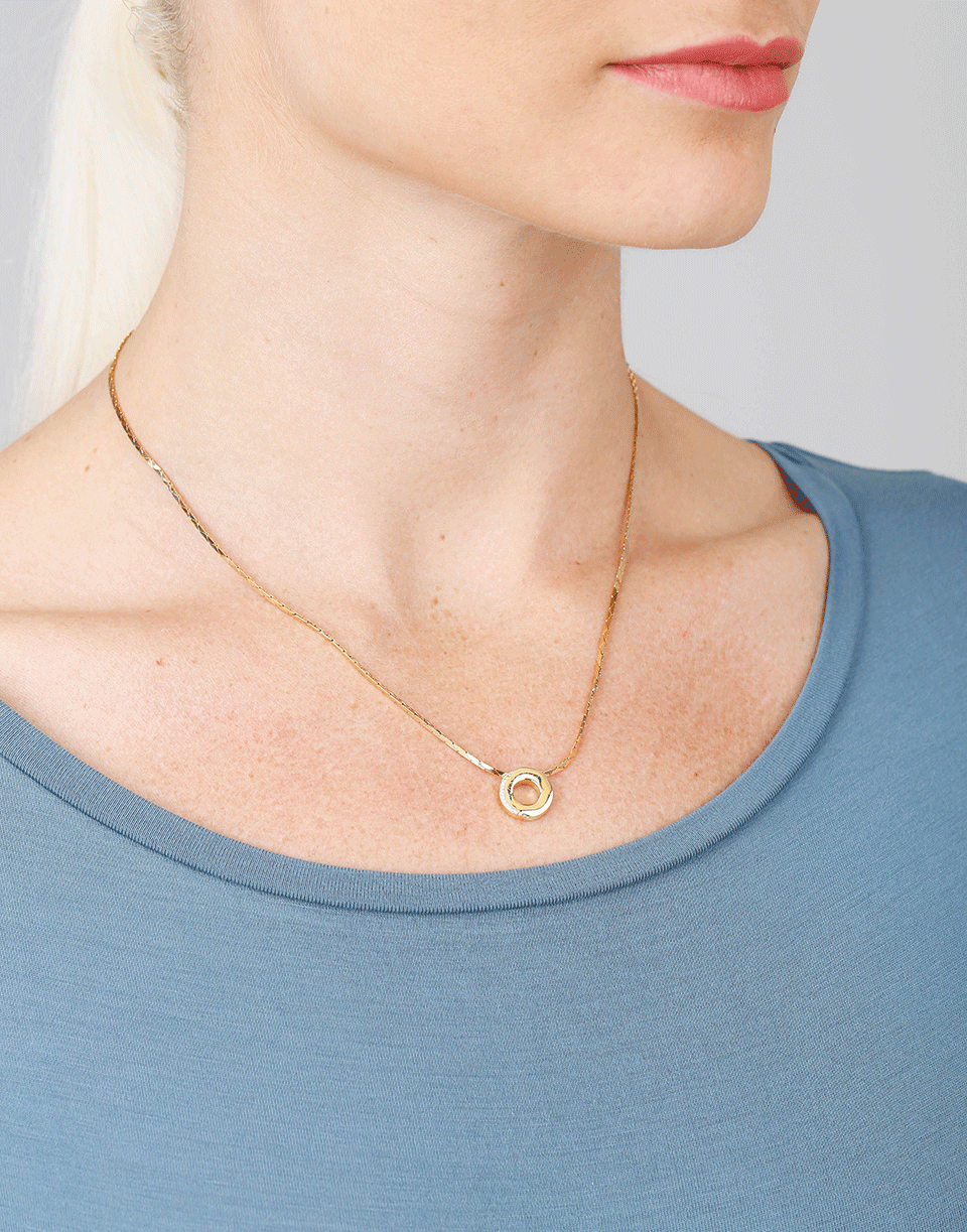 CADAR-Solo Diamond Pendant Necklace-YELLOW GOLD